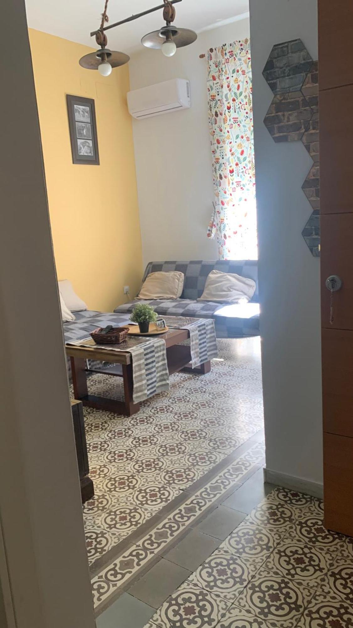 Violeta Apartment With Cozy Balcony Sevilla Exterior foto